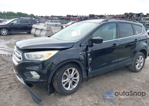 2017 Ford Escape Se z USA, uszkodzony, nr VIN 1FMCU0GD3HUB48928